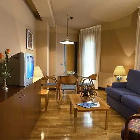 מלון דירות Campus 3*