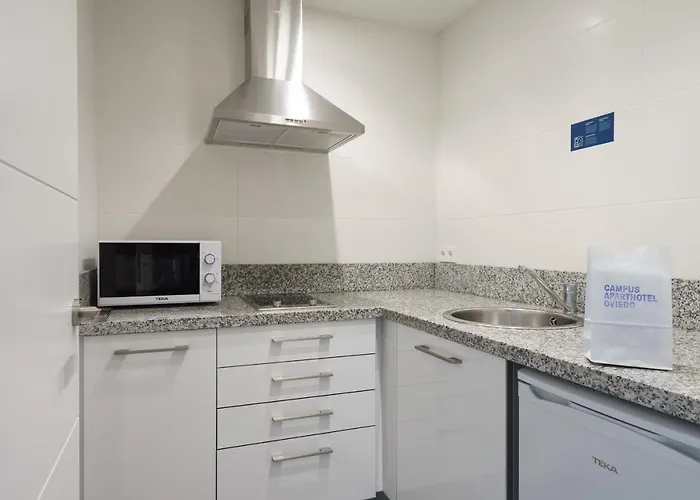 Aparthotel Campus Oviédo