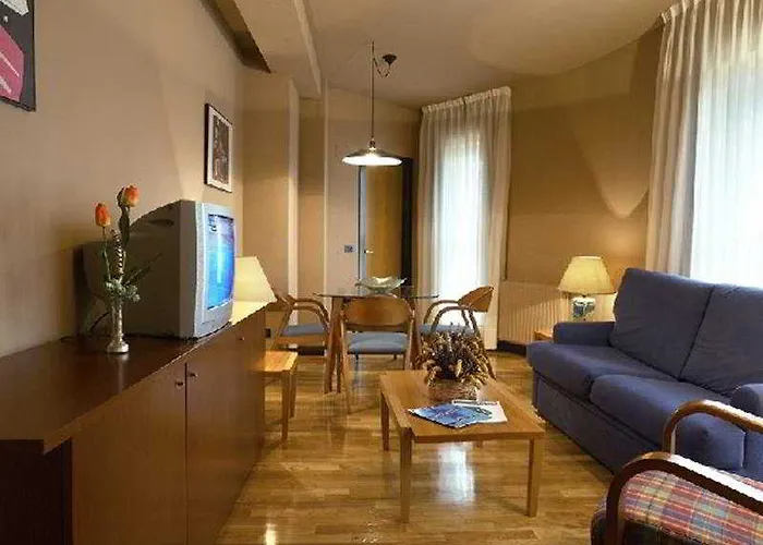 Aparthotel Campus 3*