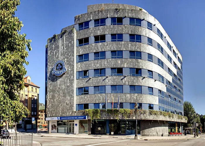 Aparthotel Campus Oviédo