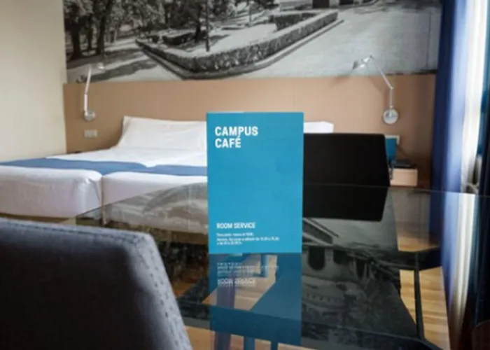 Aparthotel Campus Oviedo